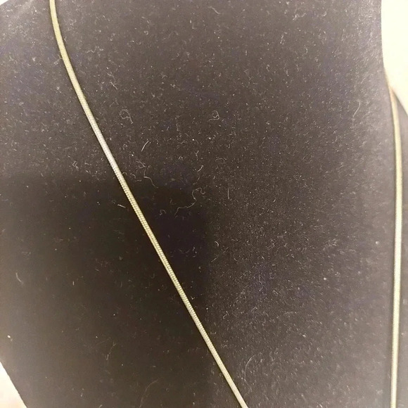 925 Silver chain with Lampwork Glass Bead Necklace in Shades of orange and green - Picture 4 of 6